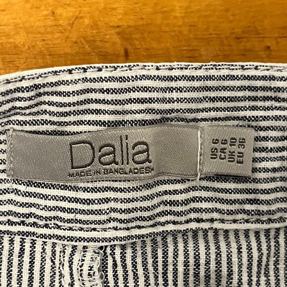 Dalia Blue & White Striped Linen Blend Mini Skirt, Size 6 - Picture 9 of 12